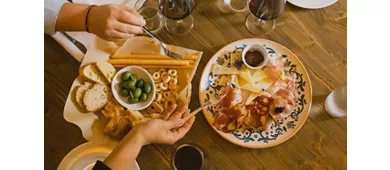 Era Convivial Cave Restaurant