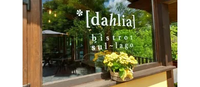 Dahlia bistrot sul lago