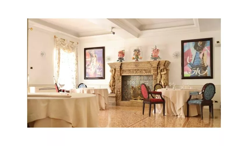 Byblos Art Hotel Villa Amistà, an SLH Hotel