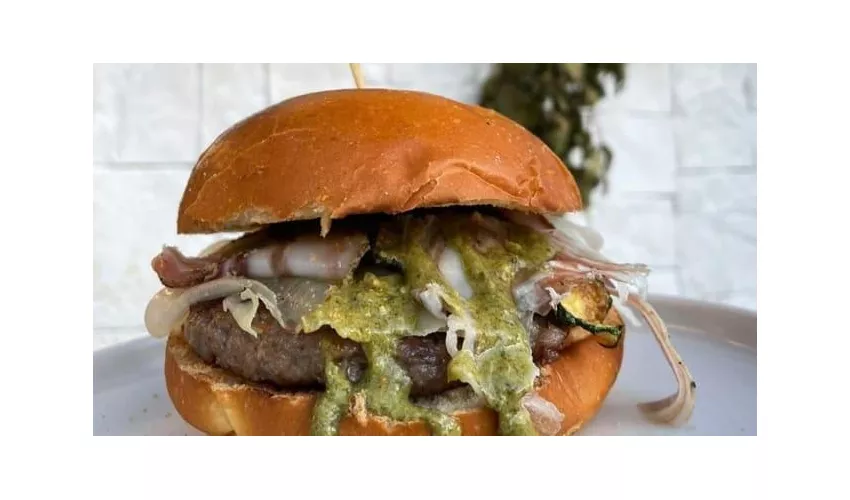 Podolica Apulian Burgers & Grill