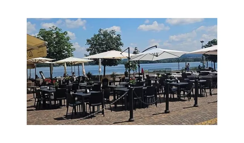 GOLD loungebar & food