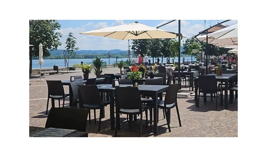 GOLD loungebar & food