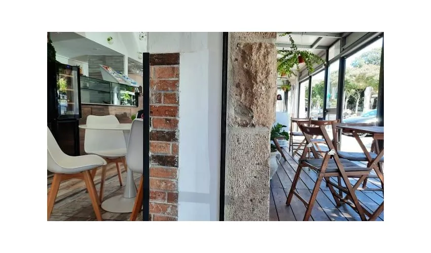 Garden Bar