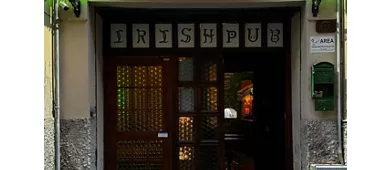 Dooley’s Irish Pub