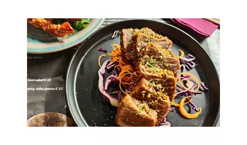 Buena onda sushi bar