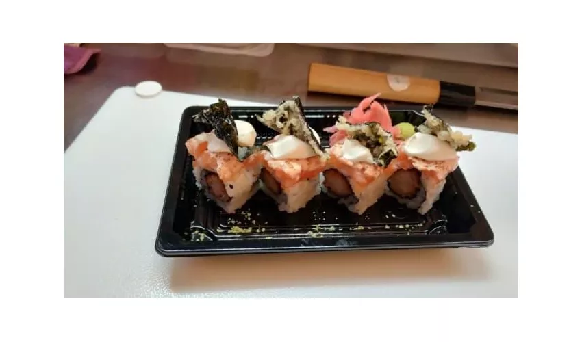 Buena onda sushi bar