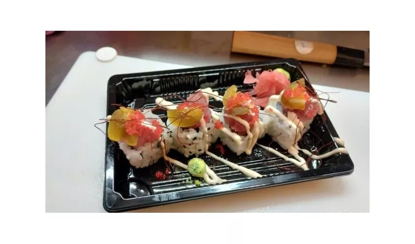 Buena onda sushi bar