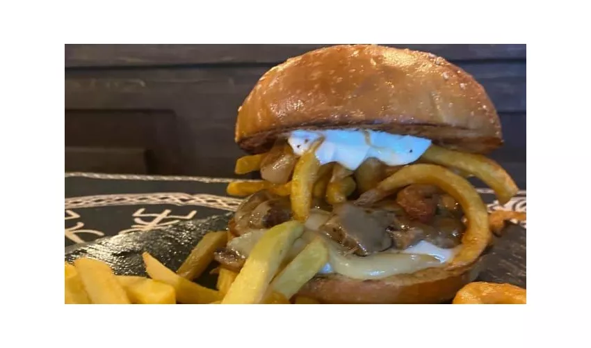 Valhalla Pub & SteakHouse