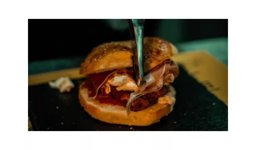 Valhalla Pub & SteakHouse