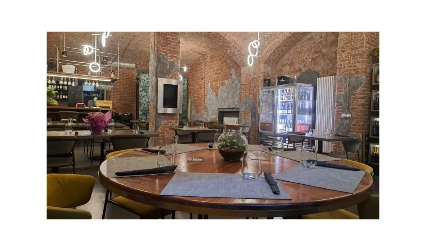 Still.a Wine Bar