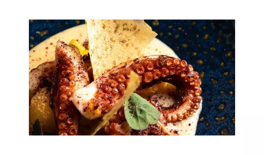 Kurtisia Restaurant sull'Etna