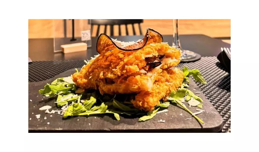 TAPE' FOOD AND DRINK