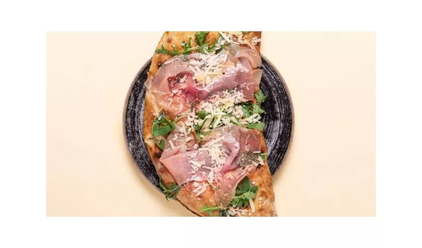 Terra Madre Pizzeria Biologica - Aci Castello