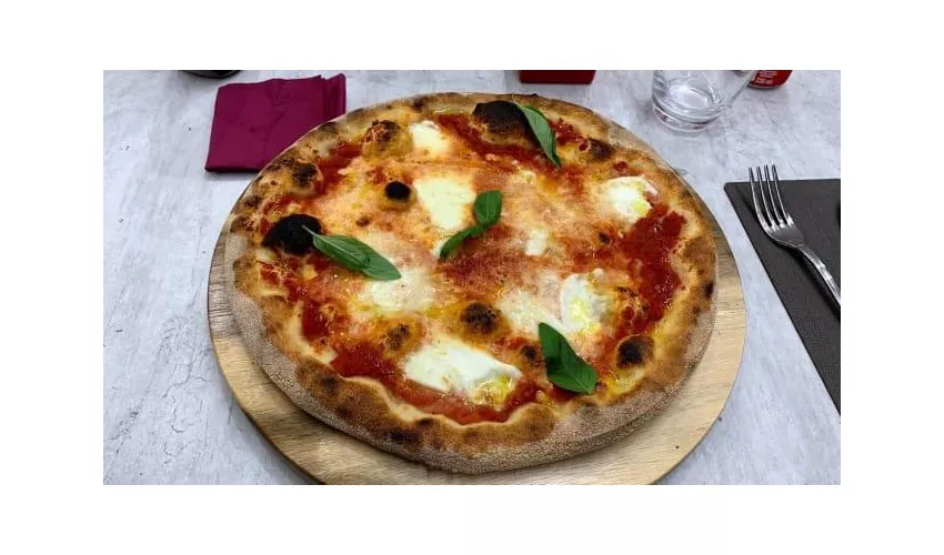 A pizza House
