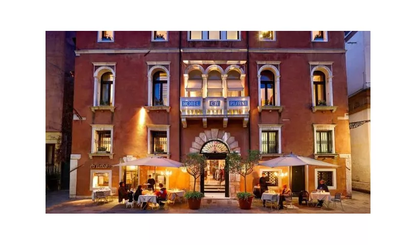 La Rivista Restaurant
