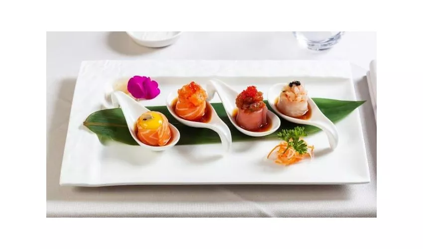 Light Contemporary Food