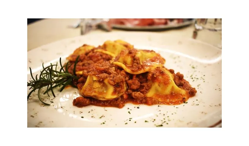 Ristorante Pizzeria Vecchi Sapori - Cucina Tipica Lucchese
