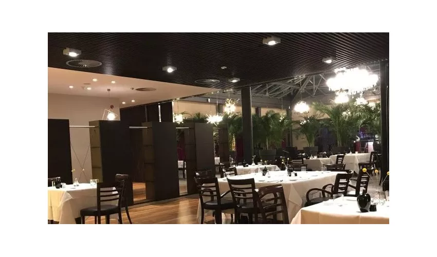 Restaurant Patio