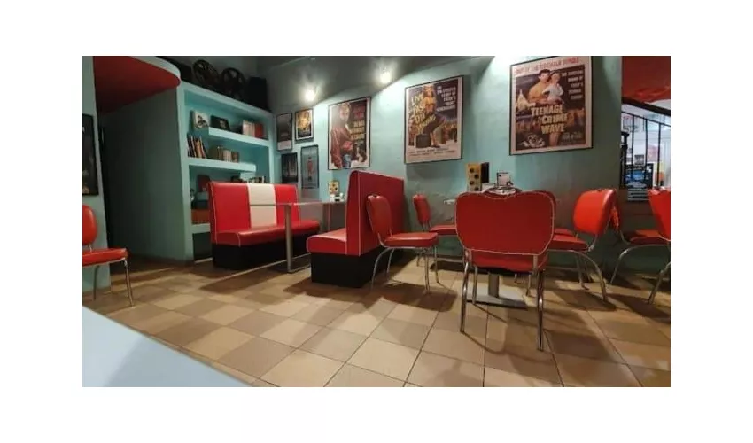 Lanteri Cinema Caffè