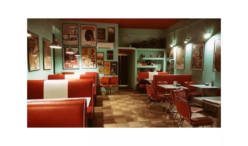 Lanteri Cinema Caffè