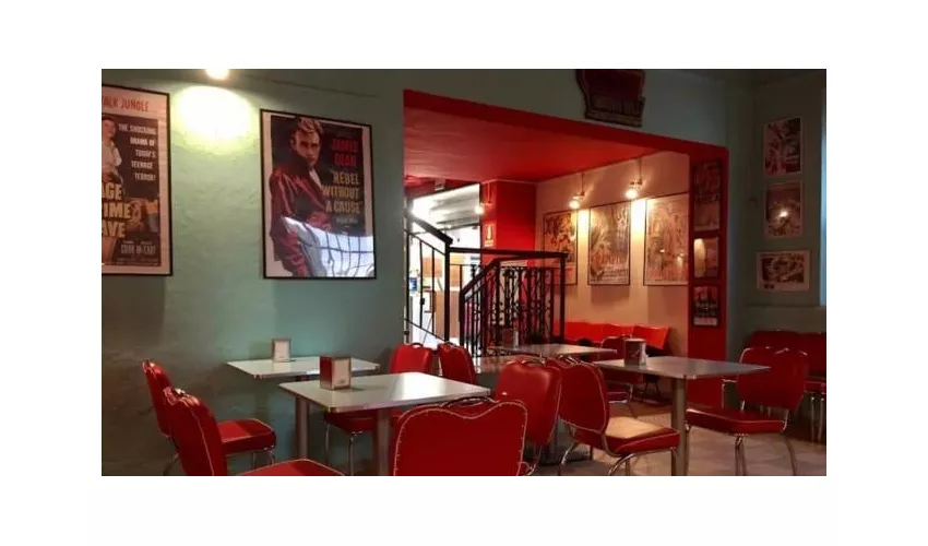 Lanteri Cinema Caffè