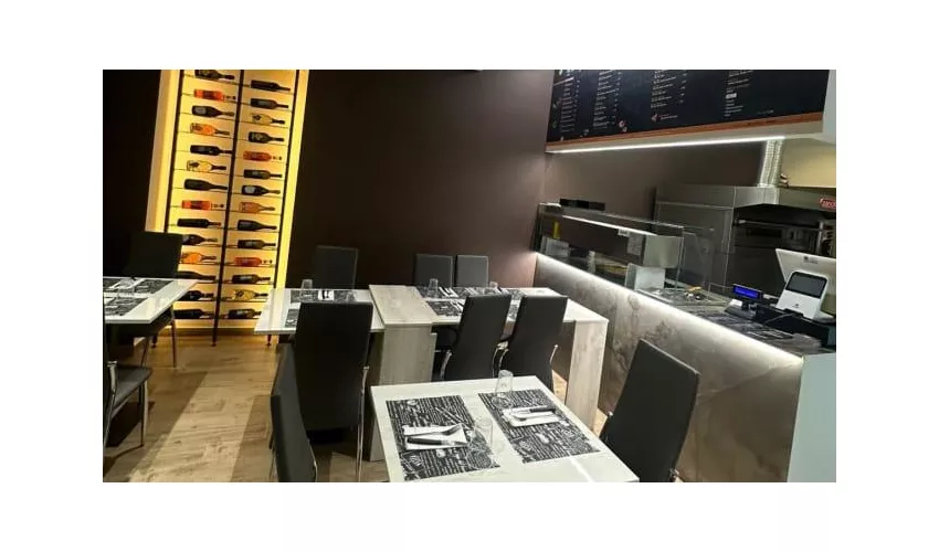 Pizzeria degli Artisti (Pizza Al Trancio)