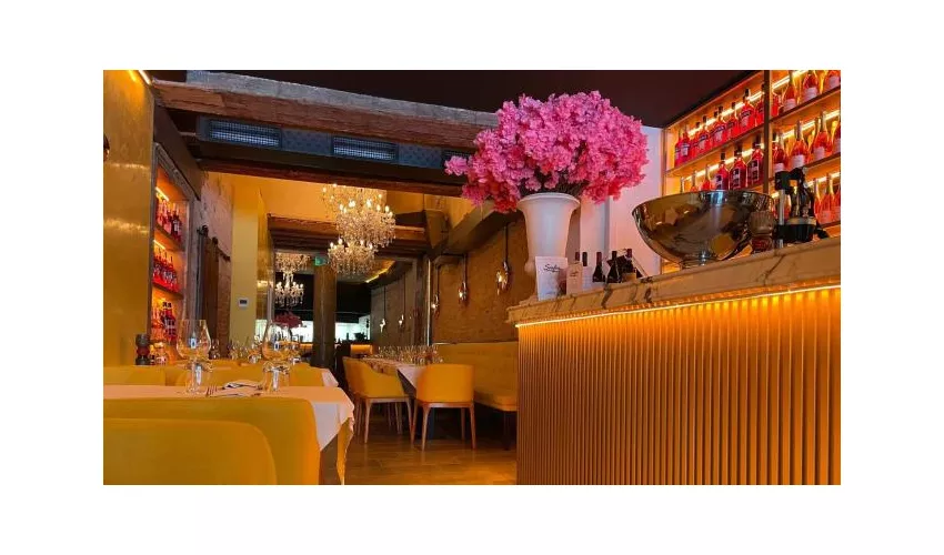 Cafè Serafina