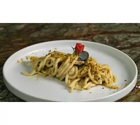 Runa Restaurant & Bar