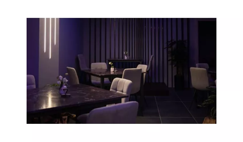 Runa Restaurant & Bar