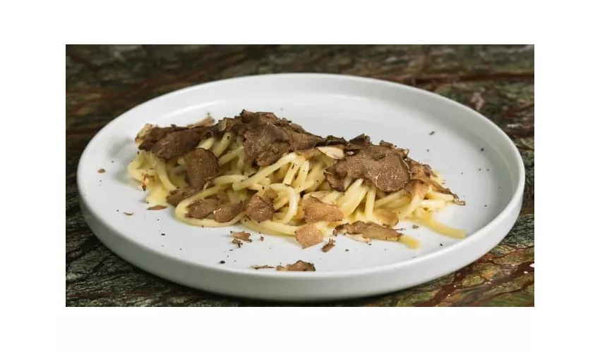 Runa Restaurant & Bar