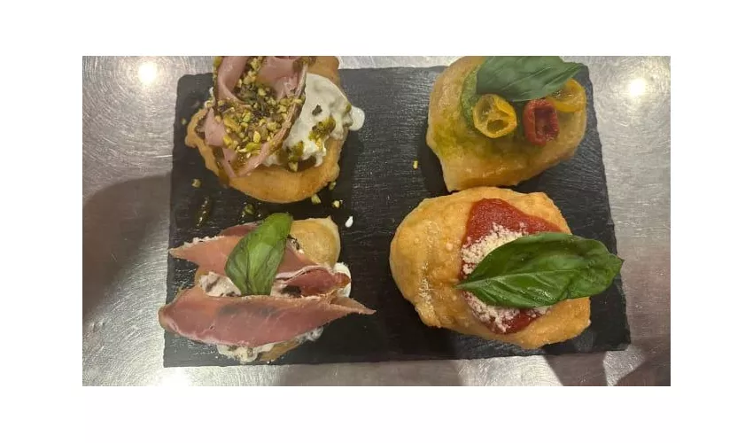 Lo Spuntino Del Ghiottone