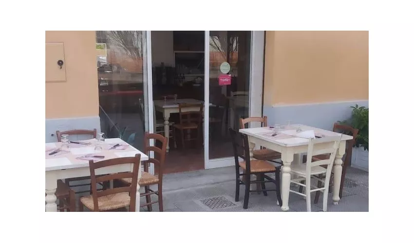 Pizzeria la capitana.