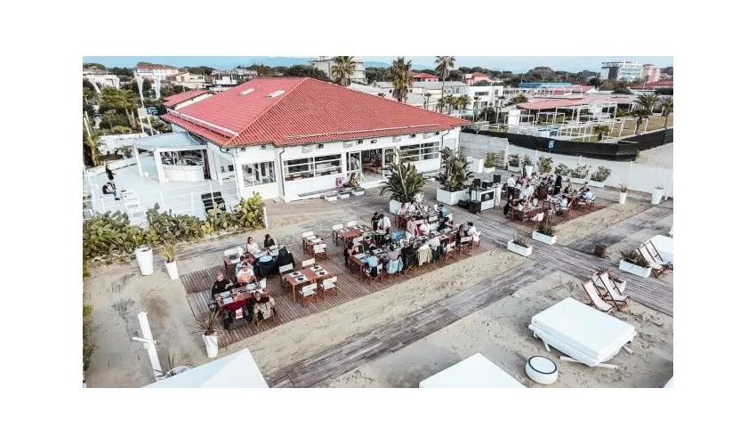 Ostras Beach Club