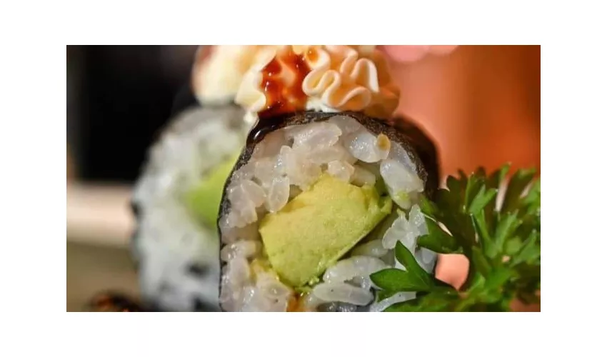 DEJAVU ENOSTERIA_ IL VERO SUSHI DI CARNE 1°specializzato a ROMA