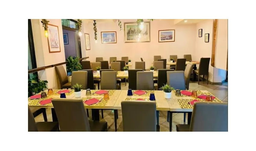Pizzeria Columbus(forno a legna)