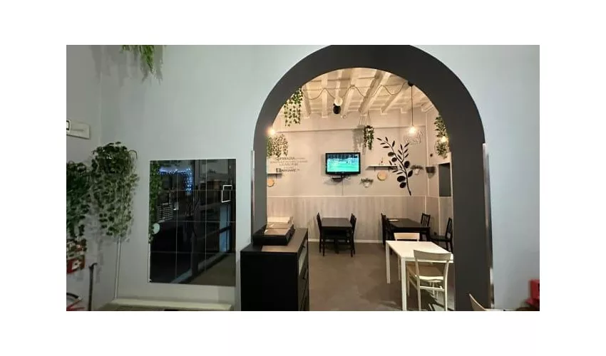The Moon Bistrot