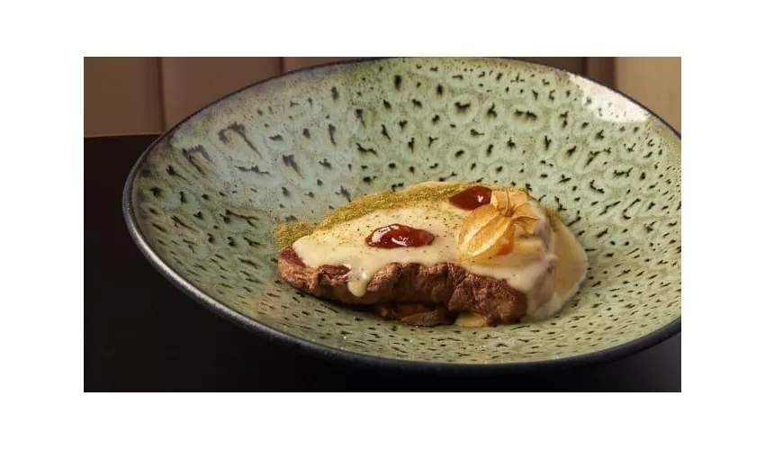 Acamante restaurant food and drink