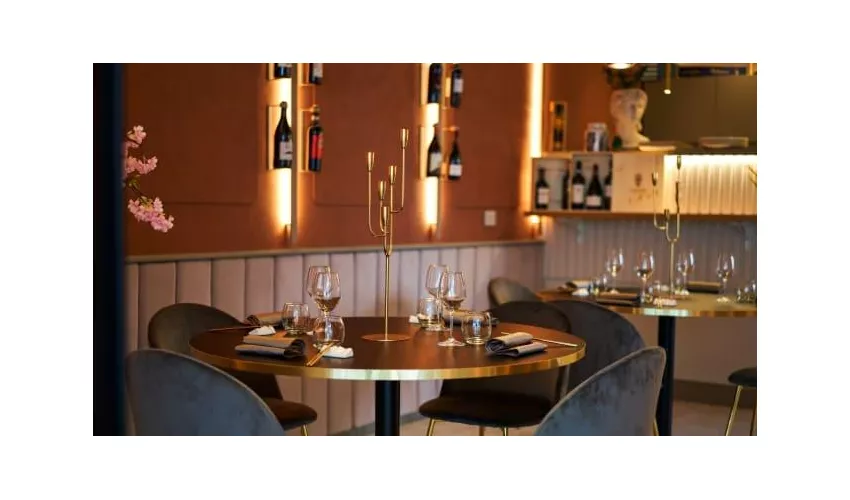 Acamante restaurant food and drink