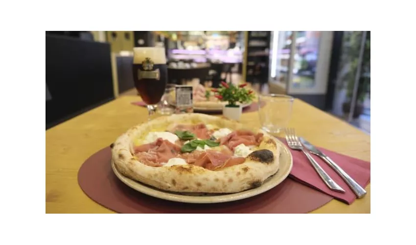 Mercato Maqueda Cucina Pizza e Vino