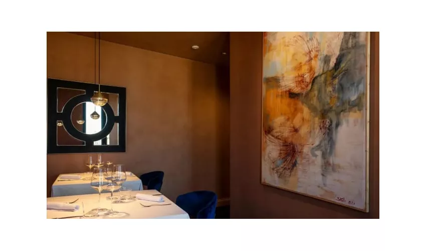 Doba restaurant and terrace