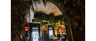Emerald's Independent Bar