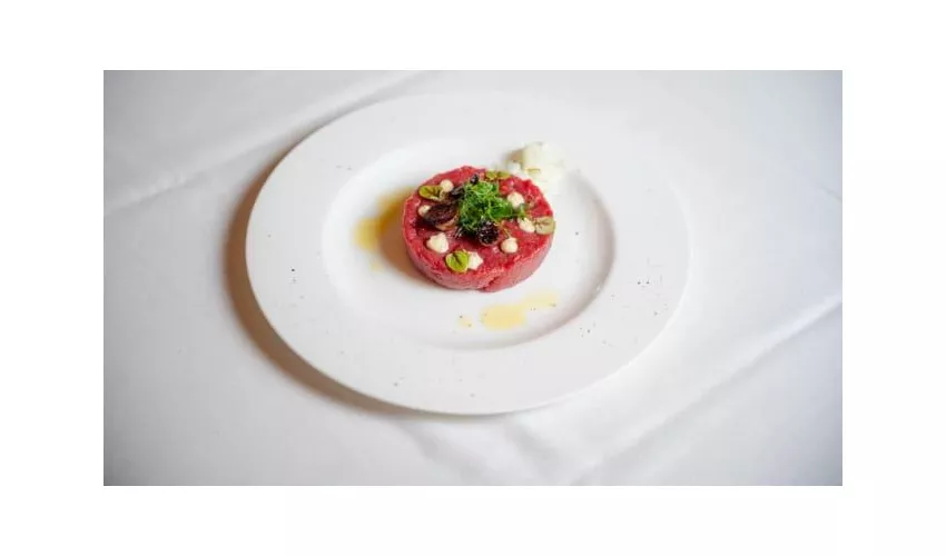 Aura Resturant
