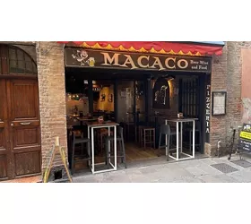 Macaco Beer Wine Food and Pizza