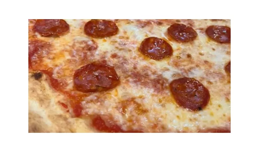 Macaco Beer Wine Food and Pizza