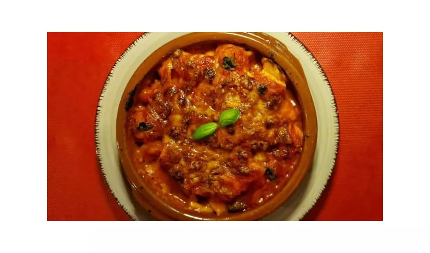 Enosteria AL VOLO (SPRITZERIA/ENOSTERIA /PIZZERIA/POLPETTERIA/BAGUETTERIA/ANTIPASTERIA)