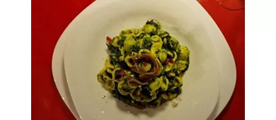 Enosteria AL VOLO (SPRITZERIA/ENOSTERIA /PIZZERIA/POLPETTERIA/BAGUETTERIA/ANTIPASTERIA)