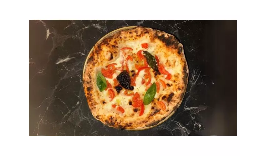 Dieci Cocktail & Pizza