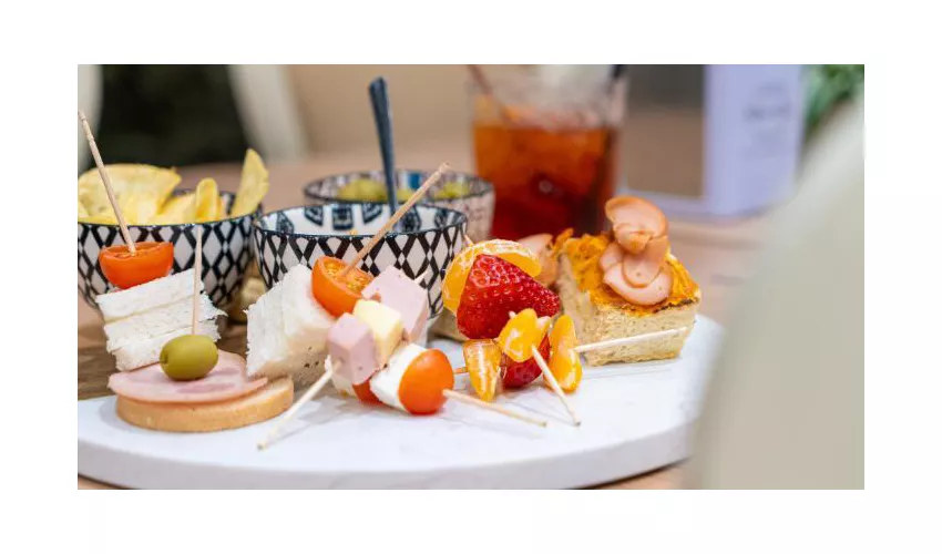 Alba Julia - RISTORANTE | CAFFE' | GASTRONOMIA | MACELLERIA