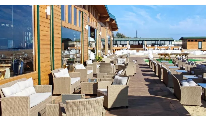 Méditerranée Beach Luxury Club