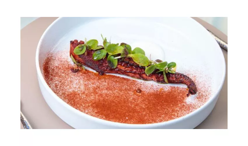 L' Amo Bistrot & Cocktail Bar